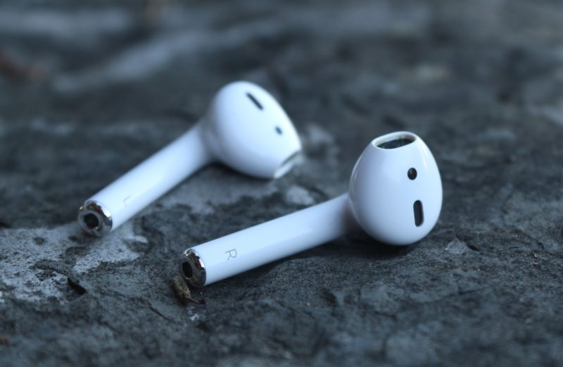 Pourquoi protéger ses écouteurs sans fils de style Airpods ?